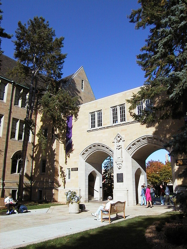 Photo of University of St. Thomas(1124)