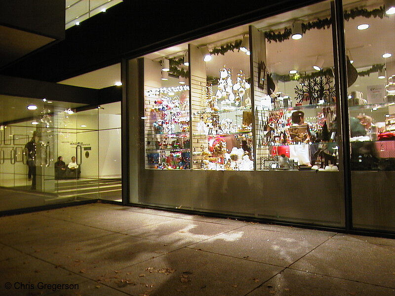 Photo of Guthrie Theater Gift Shop(1135)