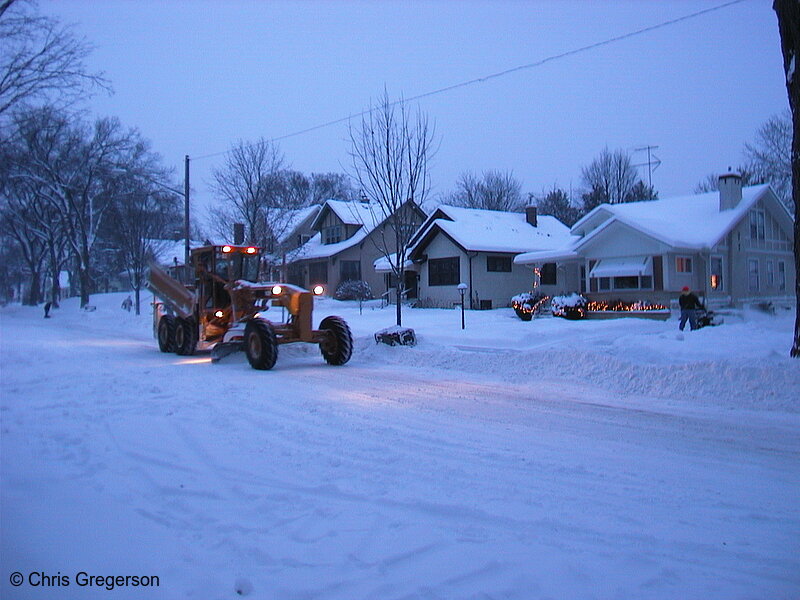 Photo of Grader on Beard Avenue(1148)