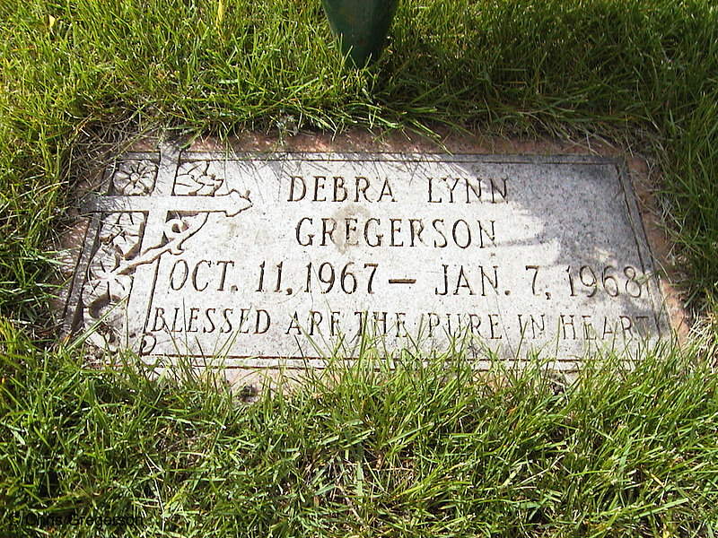 Photo of Debra Gregerson's Tombstone(1328)