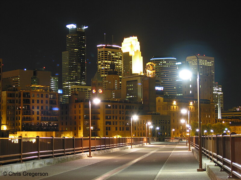 Photo of Stone Arch Bridge and Skyline at Night(1755)