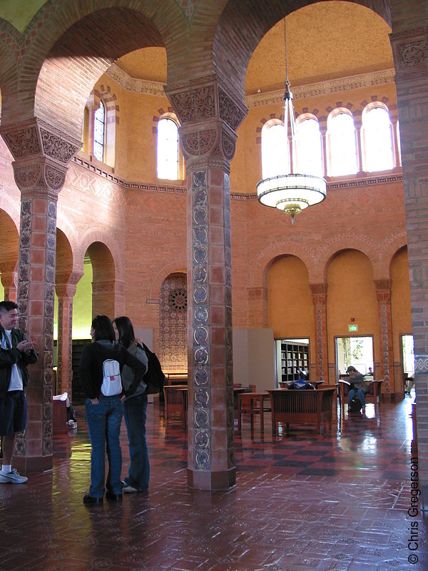 Photo of Powell Library Atrium(1772)