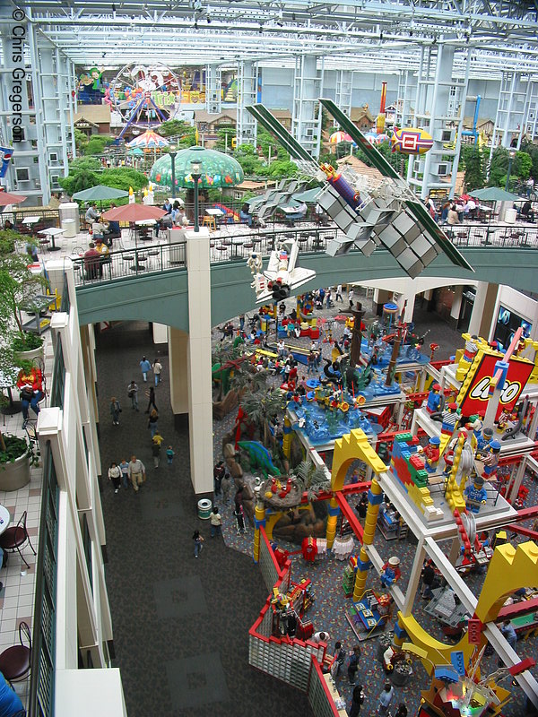 Photo of Lego Imagination Center (Overhead)(1909)