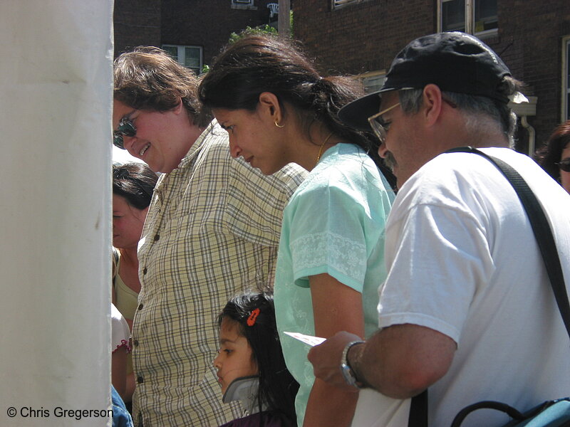 Photo of People Watching Magic Trick(2102)