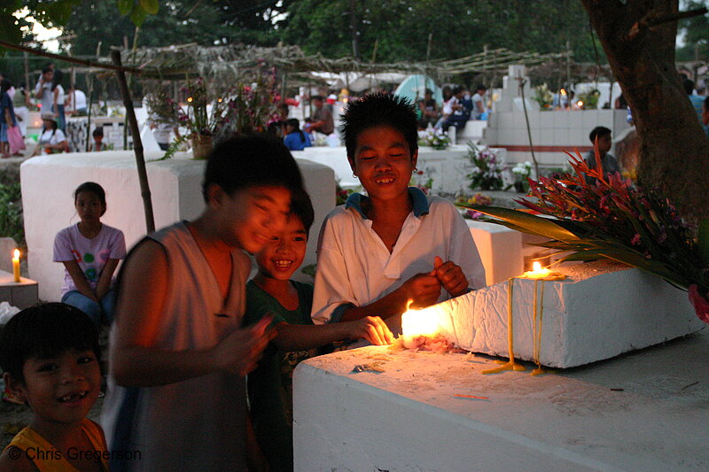 Photo of Philippine Cemetery on All Saint's Day (4199)