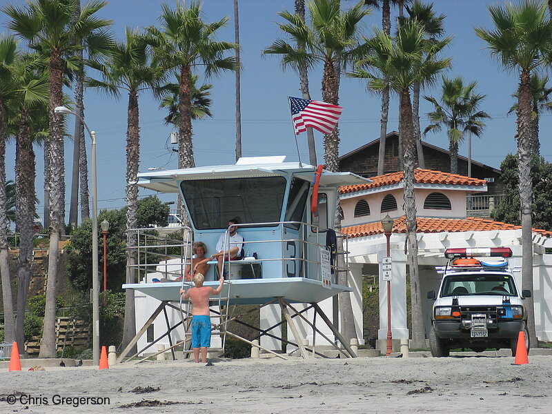 Photo of Lifeguard Station 3, Oceanside Beach(4359)