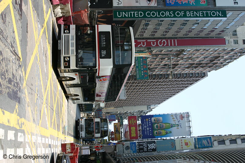 Photo of Hong Kong Buses and Street Signs(4401)