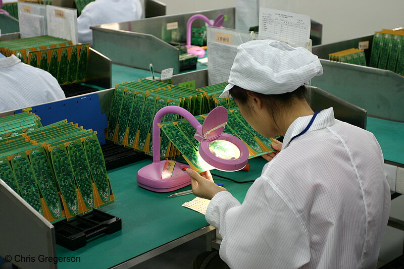 Photo of Female Factory Worker/Quality Inspector(4890)