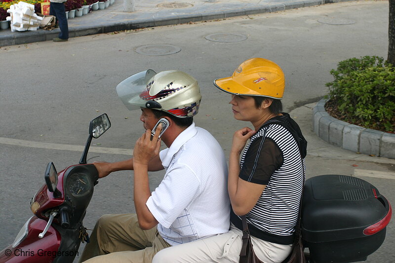 Photo of Couple on Motorcycle in Guilin(5097)