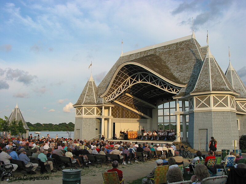 Photo of Lake Harriet Bandshell During a Summer Concert(5252)