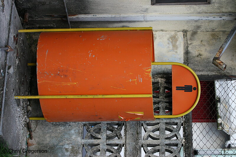 Photo of A Dirty Public Male Urinal in Barangay Balibago, Angeles City(5366)