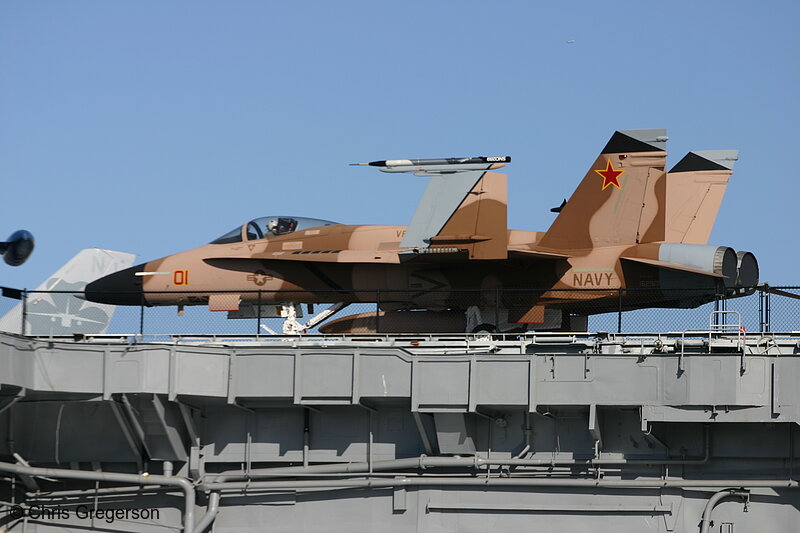 Photo of Navy Jet Fighter on Aircraft Carrier(5396)