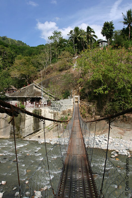 Photo of Suspension Bridge for Pedestrians on Kennon Road in the Philippines(5718)