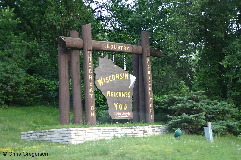 Photo of Welcome to Wisconsin Sign off Interstate 94(6415)