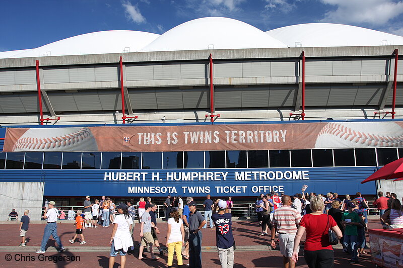 Photo of Minnesota Twins Ticket Office, HHH Metrodome(7330)