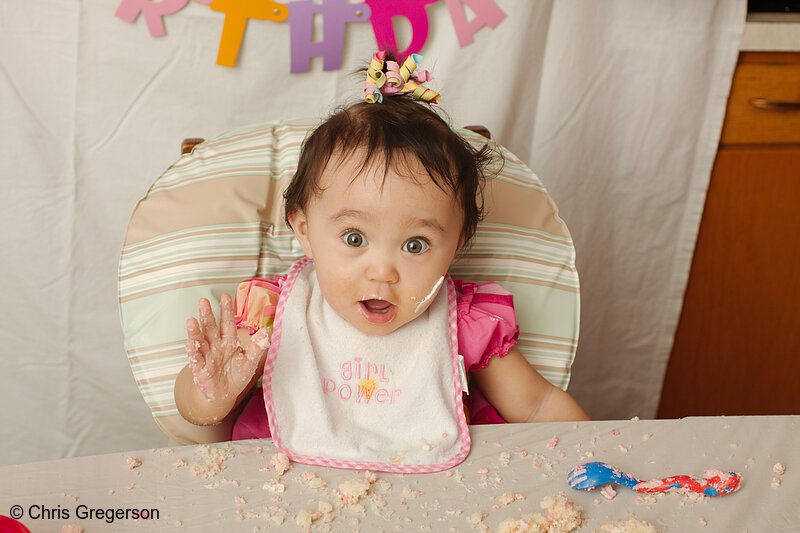 Photo of Baby Girl and Birthday Cake(7641)