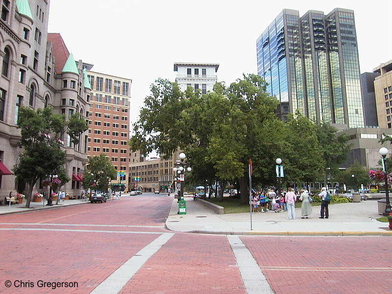 Photo of 5th and Washington, St.Paul(808)