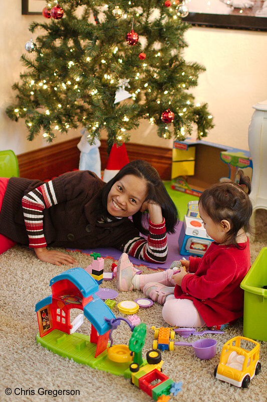 Photo of Arlene and Athena at Christmas(8088)