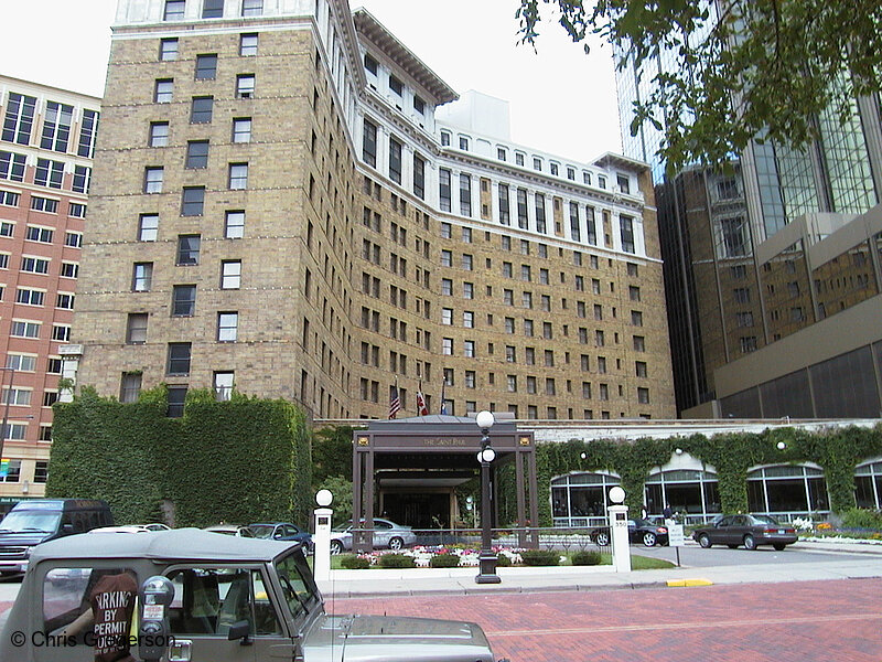 Photo of The St. Paul Hotel(812)