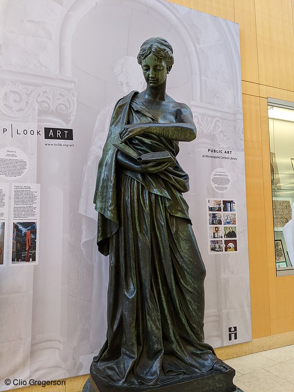 Photo of Statue of the Godess Minerva(8419)