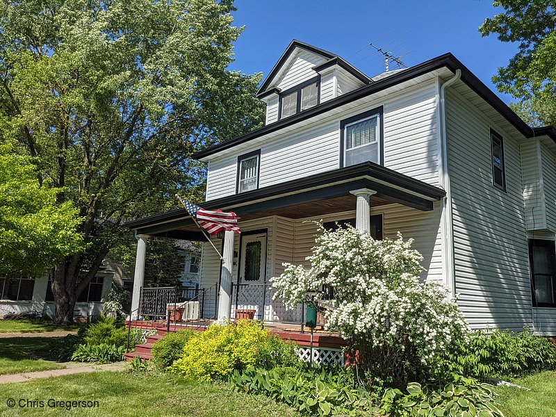 Photo of House Before Replacing Front Garden(8431)