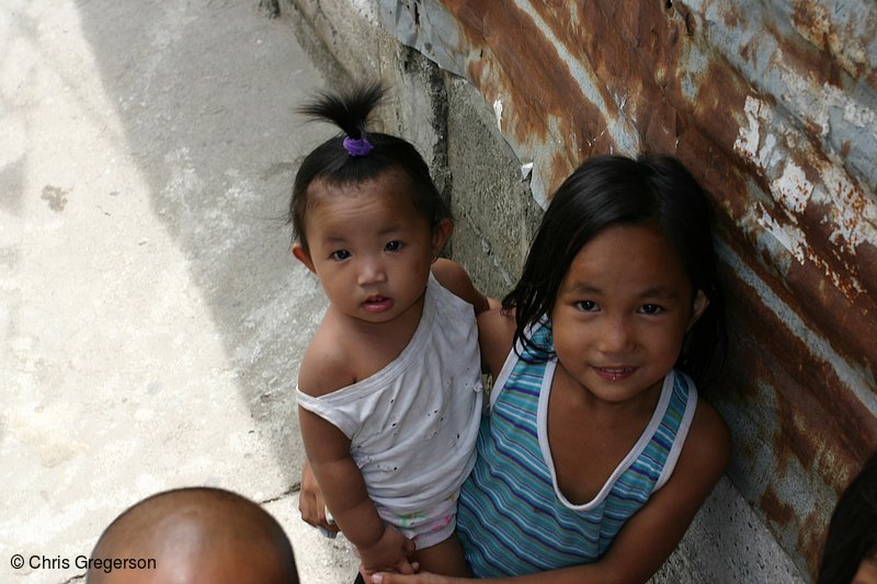 Photo of April and Wilma Sunga, 2005(8438)