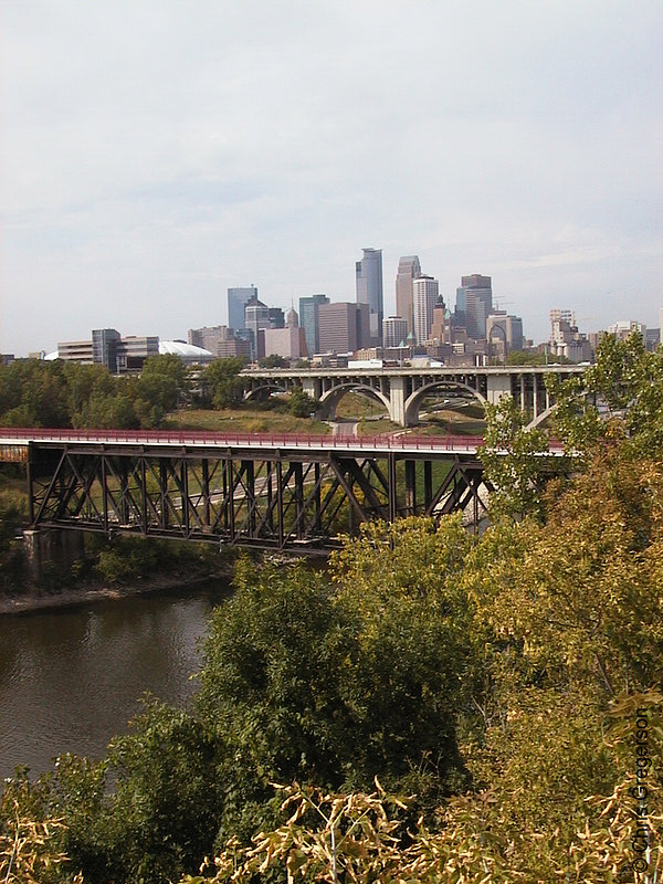 Photo of Downtown Skyline and the Mississippi River(948)